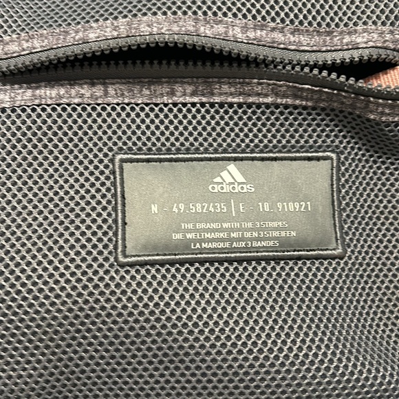 Adidas three stripe life backpack grey with pink trim EUC like new adjustable - Picture 3 of 9